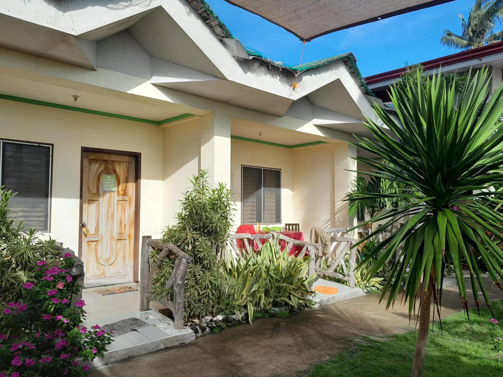 Enrico'S Guesthouse Siquijor Eksteriør bilde
